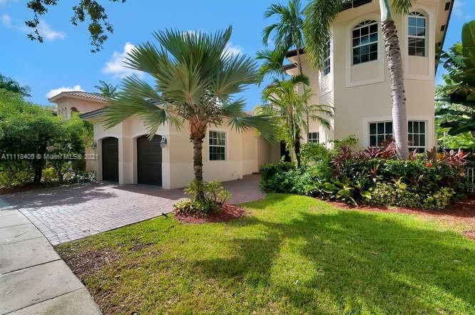 Recently Sold: $1,950,000 (4 beds, 5 baths, 3877 Square Feet)