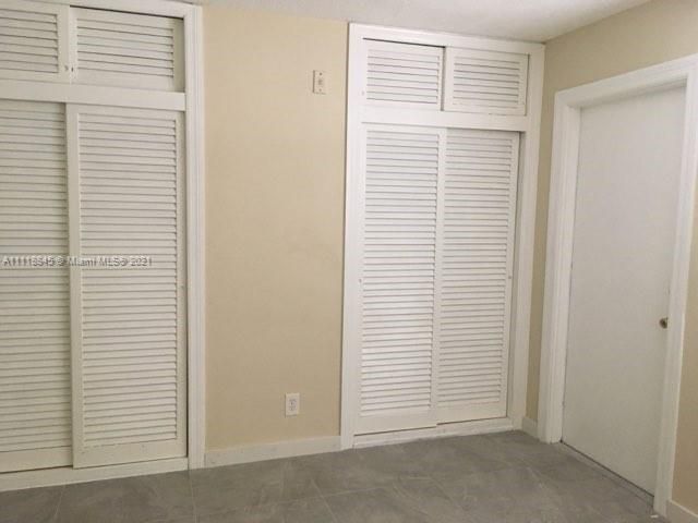 Bedroom/Closet