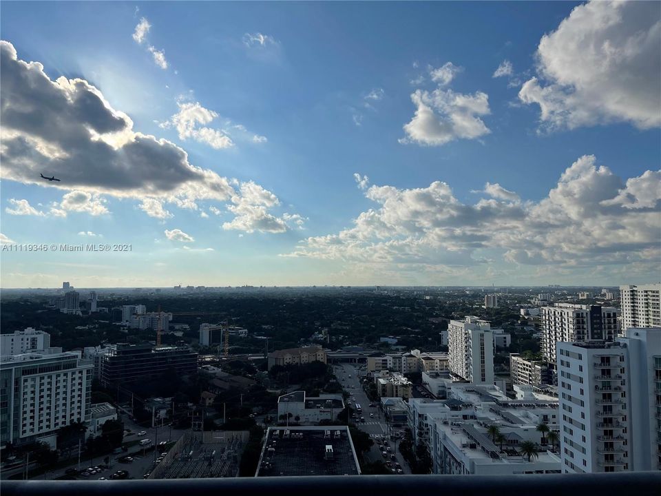 Recently Rented: $2,400 (0 beds, 1 baths, 488 Square Feet)