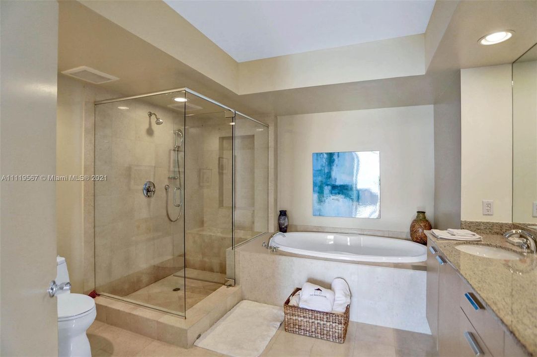 最近租的: $8,450 (3 贝兹, 3 浴室, 2078 平方英尺)