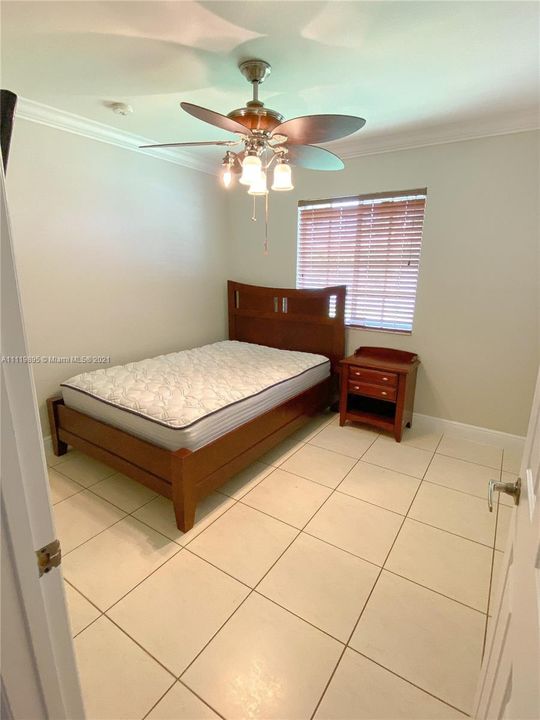 Недавно арендовано: $2,700 (4 спален, 2 ванн, 1470 Квадратных фут)