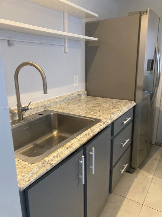 Recently Rented: $2,600 (2 beds, 2 baths, 1600 Square Feet)