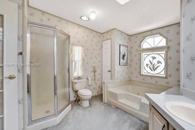 最近售出: $90,000 (2 贝兹, 2 浴室, 0 平方英尺)