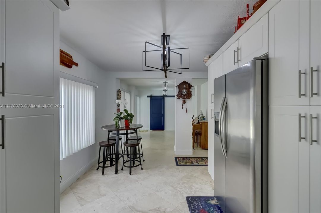Recently Sold: $697,990 (3 beds, 2 baths, 1554 Square Feet)