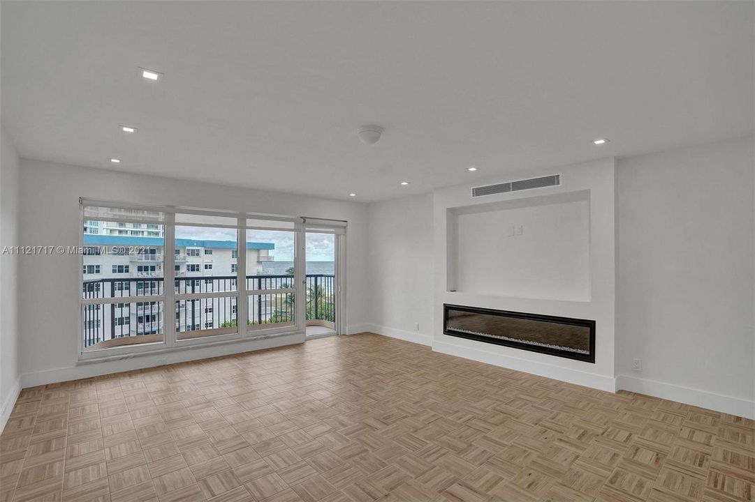 Recently Sold: $1,250,000 (3 beds, 2 baths, 2300 Square Feet)