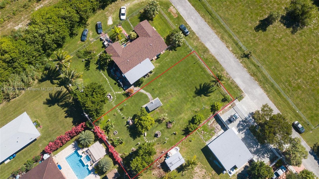 Vendido Recientemente: $130,000 (0.24 acres)