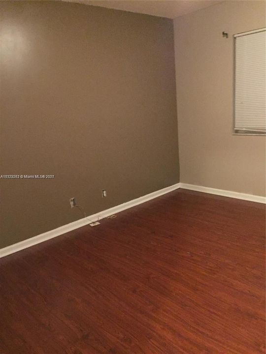 最近租的: $2,000 (3 贝兹, 2 浴室, 1270 平方英尺)