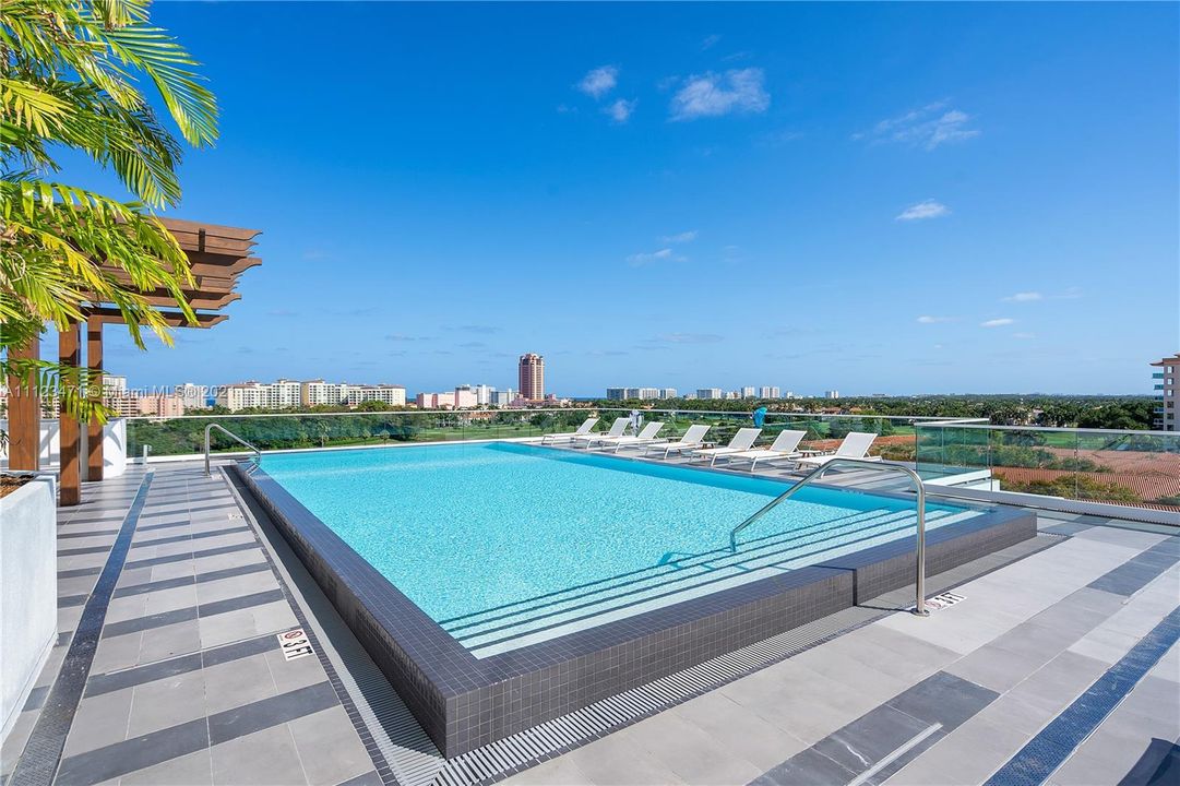 Recently Sold: $1,760,000 (2 beds, 2 baths, 1874 Square Feet)