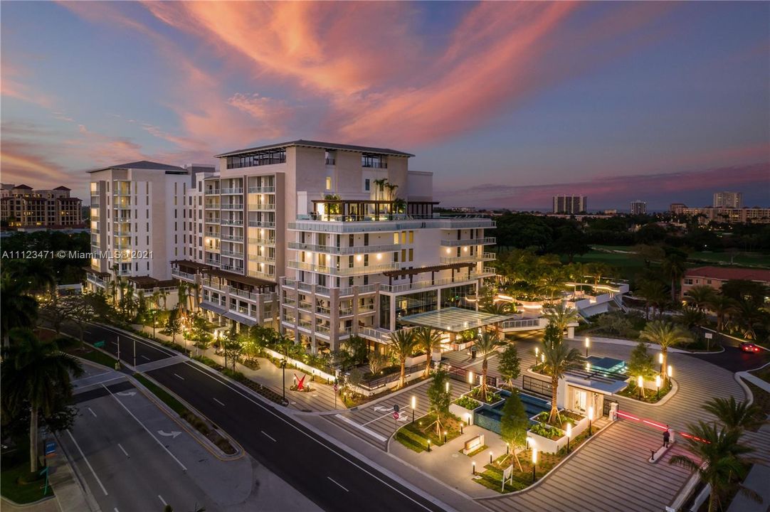 Recently Sold: $1,760,000 (2 beds, 2 baths, 1874 Square Feet)