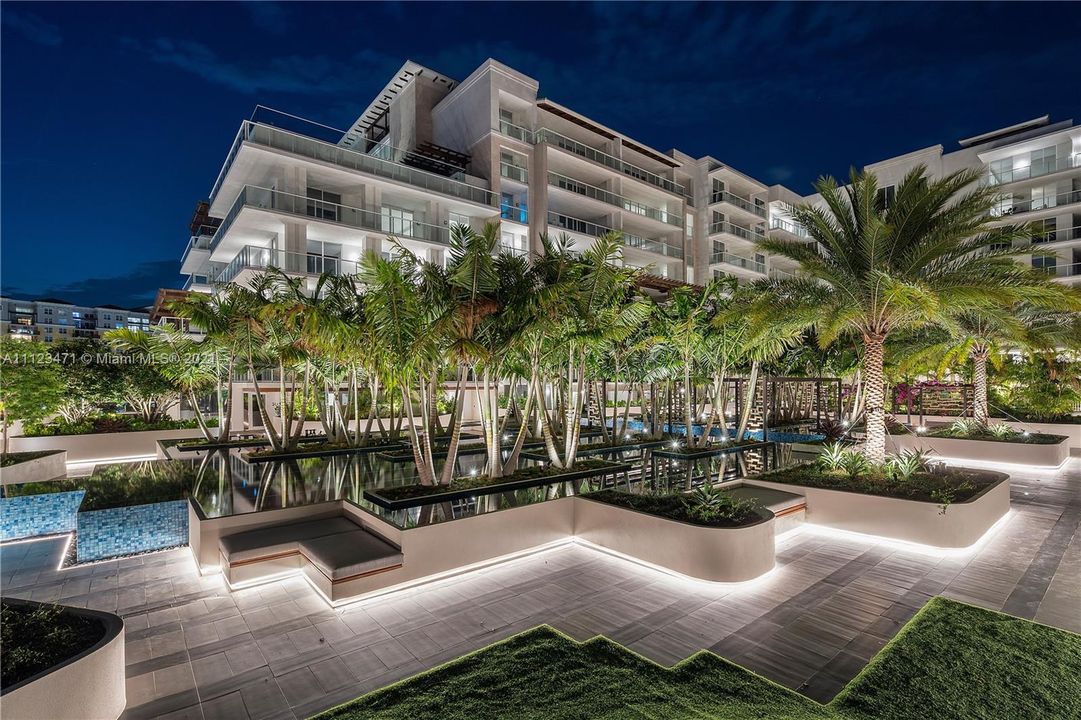 Recently Sold: $1,760,000 (2 beds, 2 baths, 1874 Square Feet)