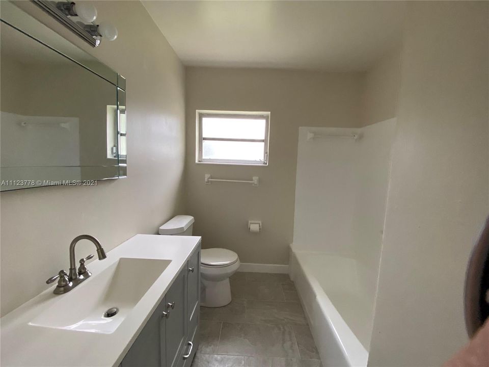 Modern renovated Bath