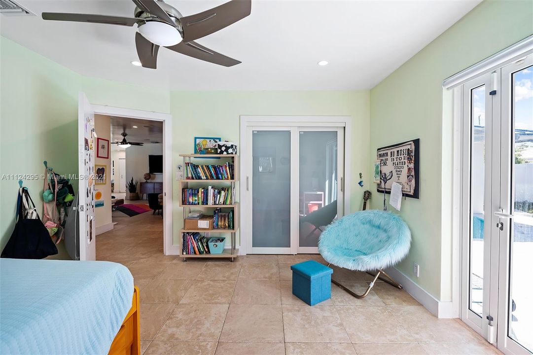 Recently Sold: $1,330,000 (4 beds, 2 baths, 2250 Square Feet)