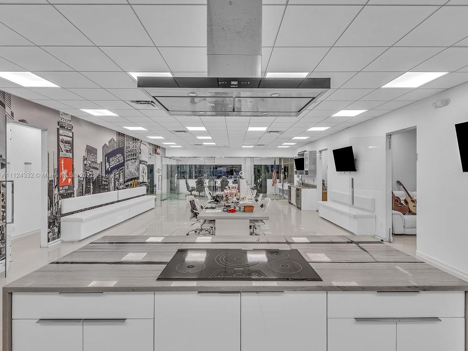 Recently Sold: $1,500,000 (0 beds, 0 baths, 0 Square Feet)