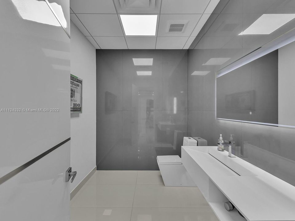 Recently Sold: $1,500,000 (0 beds, 0 baths, 0 Square Feet)