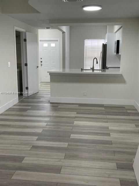 Recently Rented: $2,500 (2 beds, 2 baths, 1110 Square Feet)