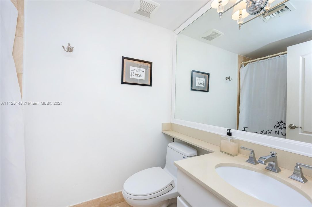 最近售出: $485,000 (1 贝兹, 1 浴室, 730 平方英尺)