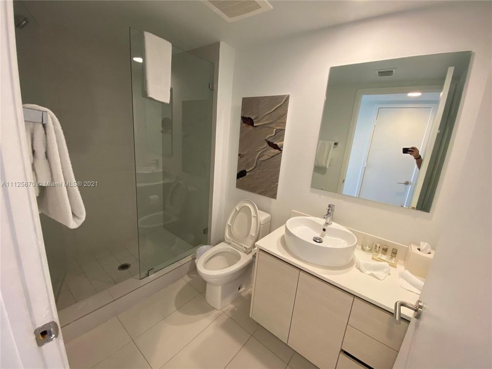 Recently Sold: $495,000 (2 beds, 2 baths, 1020 Square Feet)