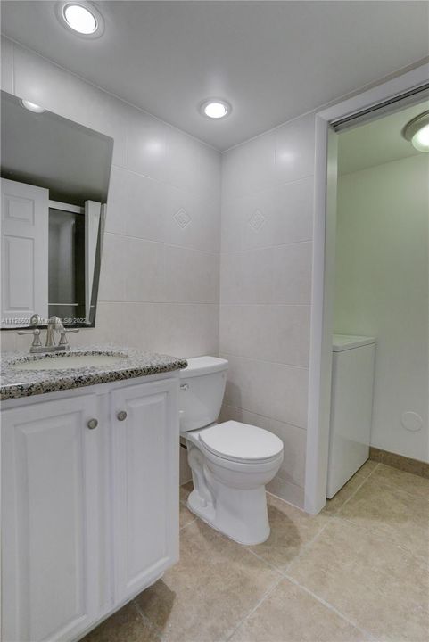 最近租的: $2,500 (2 贝兹, 2 浴室, 1184 平方英尺)