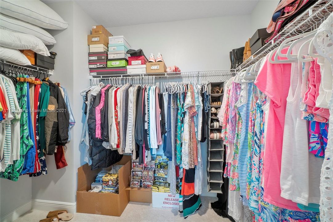 Recently Rented: $3,500 (3 beds, 2 baths, 1830 Square Feet)