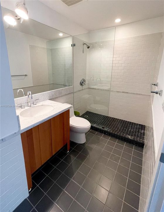 Недавно арендовано: $10,500 (2 спален, 2 ванн, 1755 Квадратных фут)