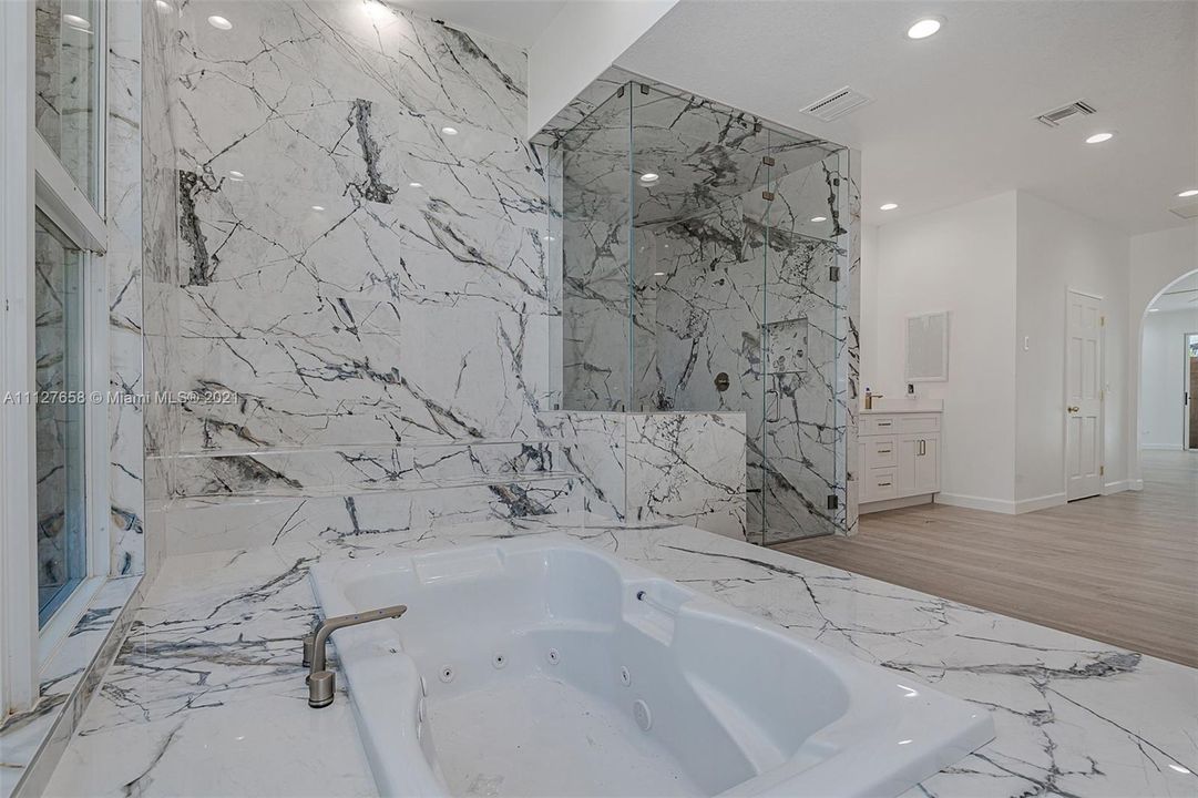 BathTub Area