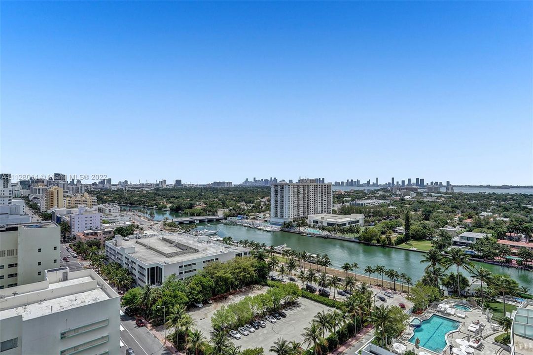 Recently Sold: $1,075,000 (0 beds, 1 baths, 802 Square Feet)