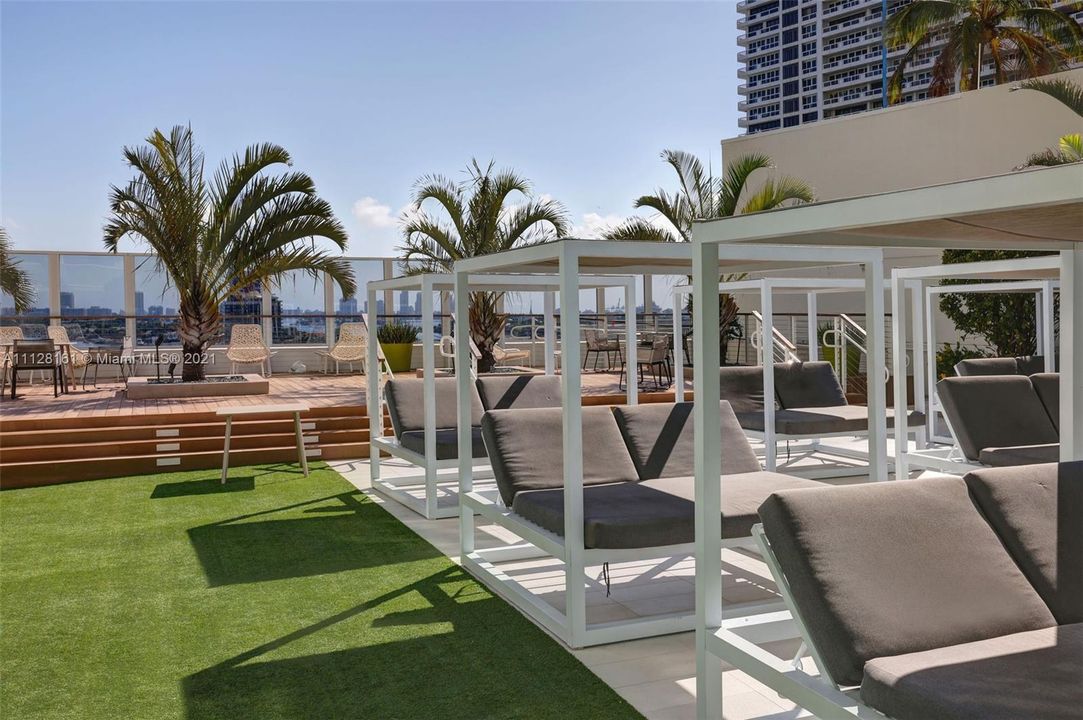 Недавно арендовано: $2,378 (1 спален, 1 ванн, 747 Квадратных фут)