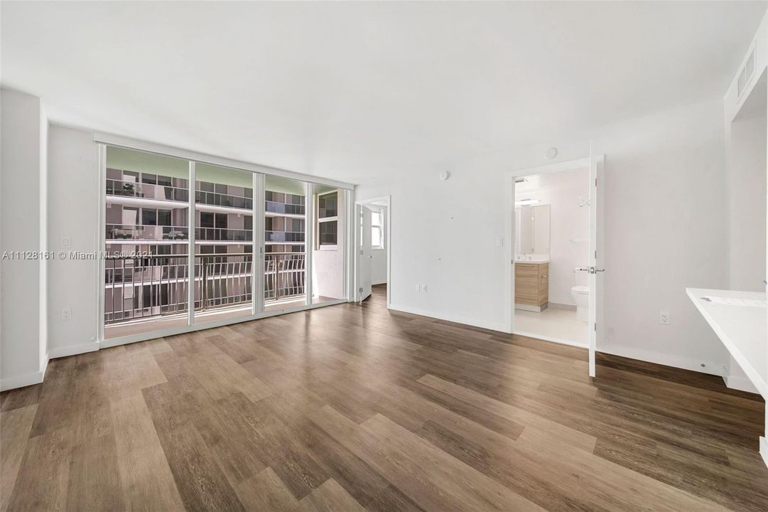 Недавно арендовано: $2,378 (1 спален, 1 ванн, 747 Квадратных фут)