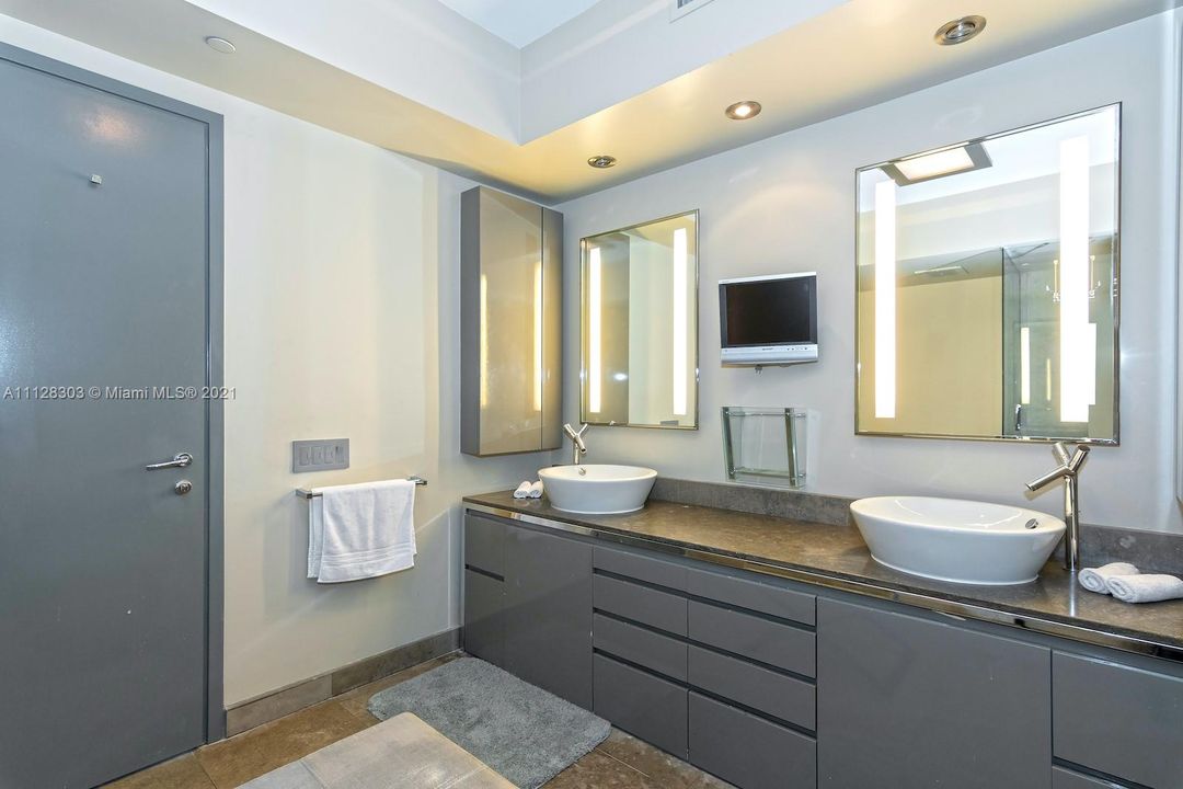 Недавно арендовано: $20,000 (3 спален, 3 ванн, 2158 Квадратных фут)