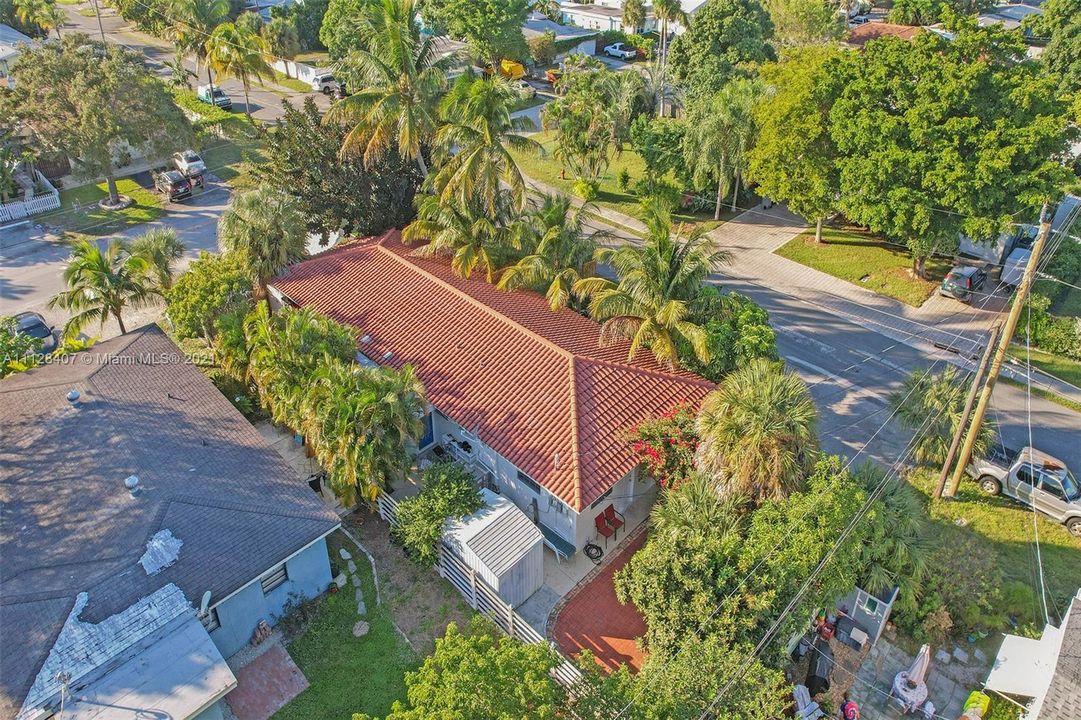 Recently Sold: $695,000 (0 beds, 0 baths, 1901 Square Feet)