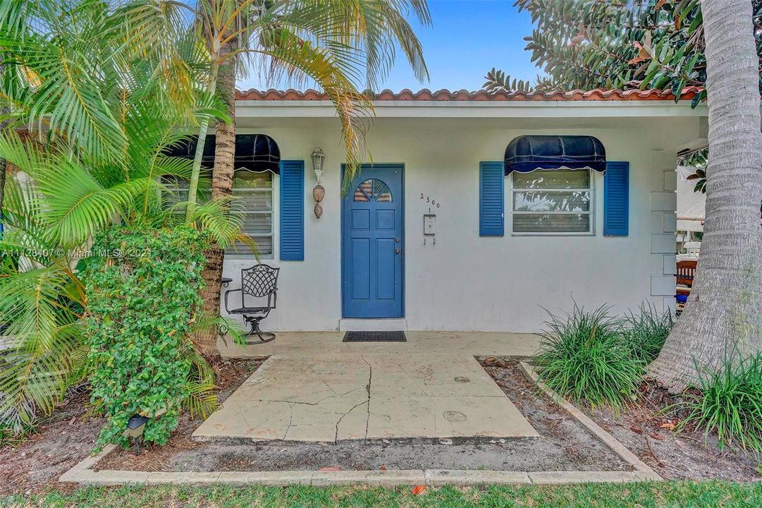 Recently Sold: $695,000 (0 beds, 0 baths, 1901 Square Feet)