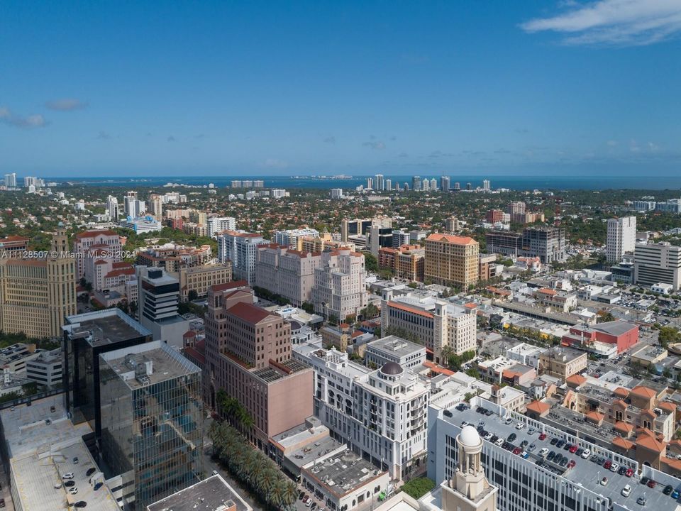 Recently Sold: $1,650,000 (2 beds, 2 baths, 1722 Square Feet)