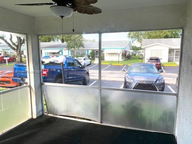 Недавно продано: $190,000 (2 спален, 2 ванн, 1114 Квадратных фут)