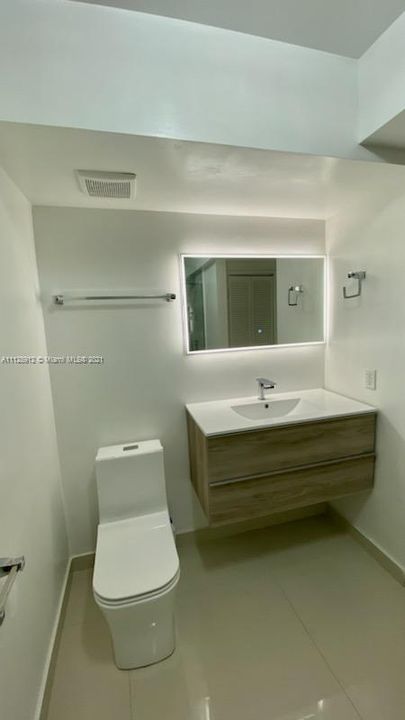 Недавно арендовано: $2,500 (1 спален, 1 ванн, 757 Квадратных фут)