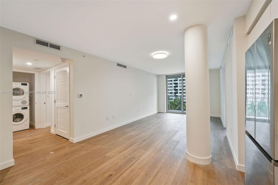 Recently Rented: $3,314 (2 beds, 2 baths, 995 Square Feet)