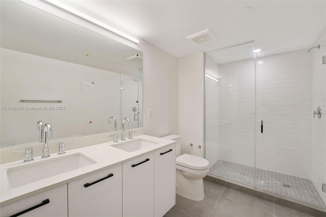 Recently Rented: $3,314 (2 beds, 2 baths, 995 Square Feet)