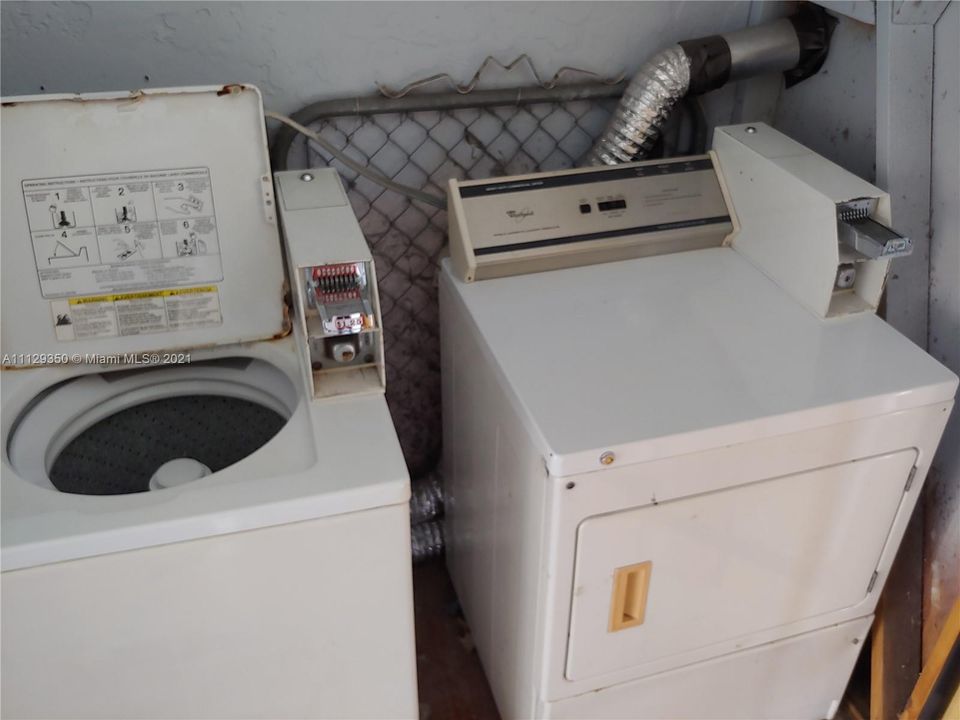 Recently Sold: $430,000 (0 beds, 0 baths, 2562 Square Feet)