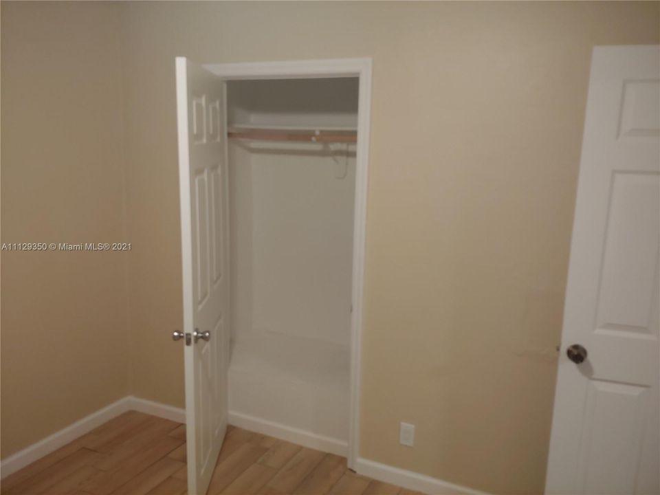 Recently Sold: $430,000 (0 beds, 0 baths, 2562 Square Feet)