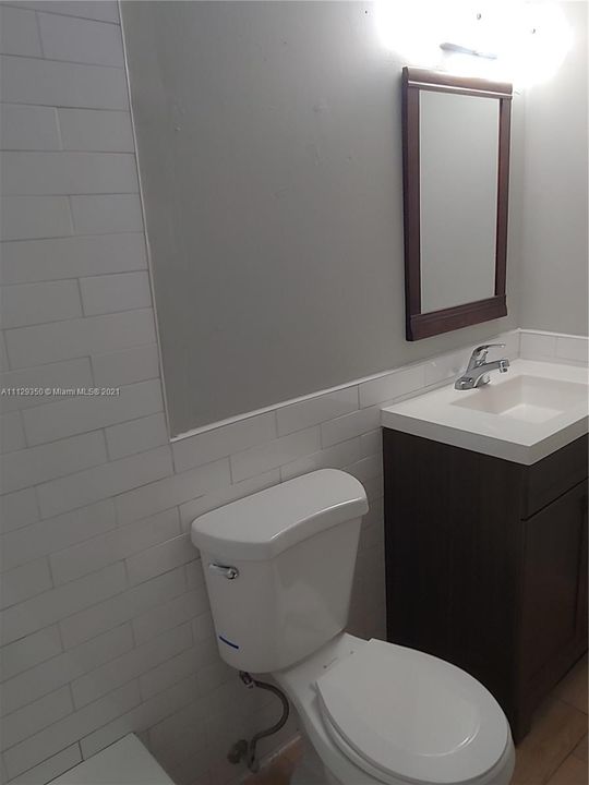 Recently Sold: $430,000 (0 beds, 0 baths, 2562 Square Feet)