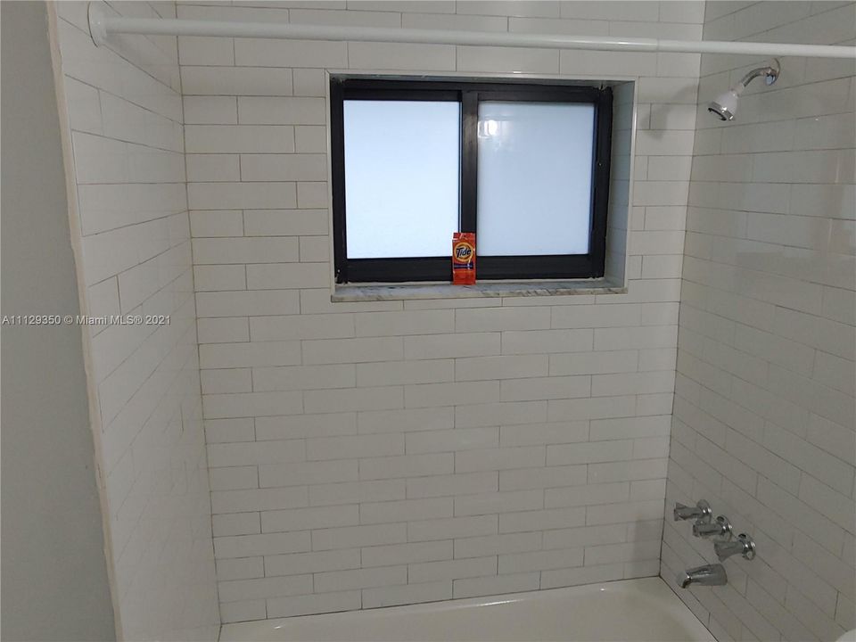 Recently Sold: $430,000 (0 beds, 0 baths, 2562 Square Feet)