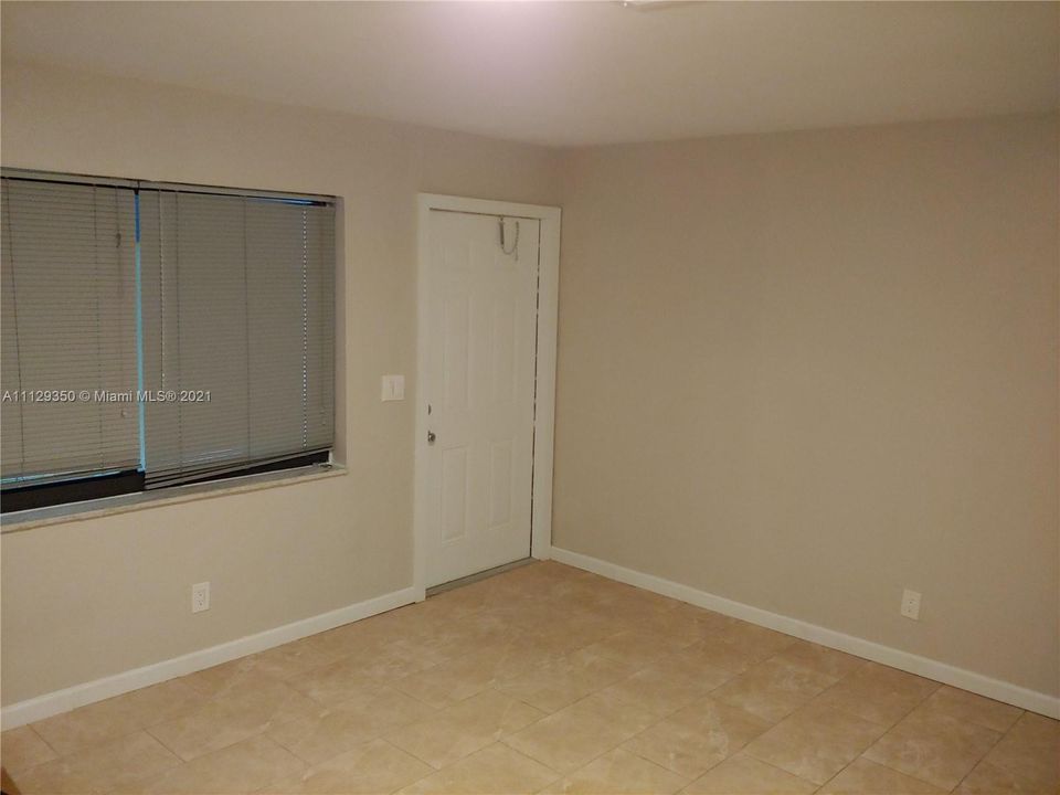 Recently Sold: $430,000 (0 beds, 0 baths, 2562 Square Feet)