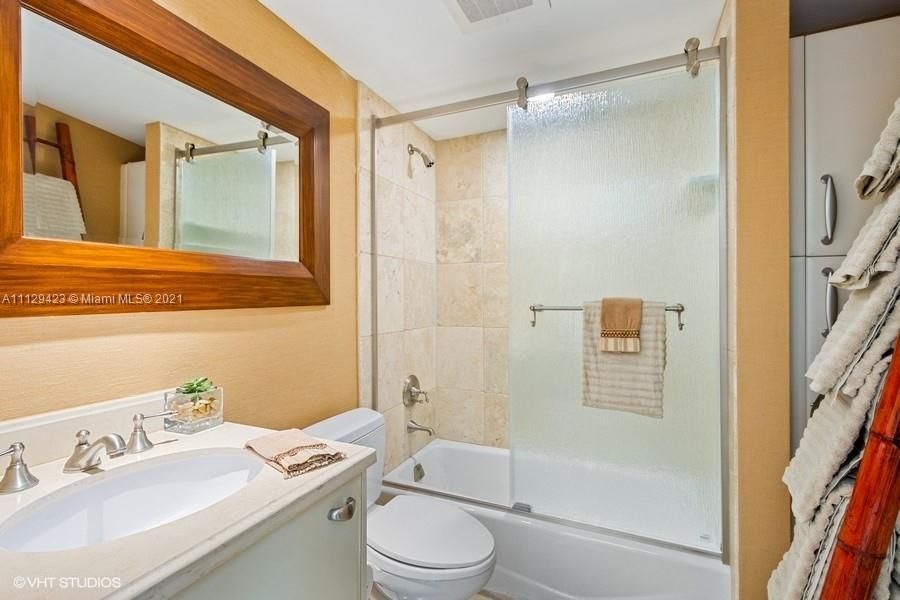Недавно арендовано: $14,500 (3 спален, 3 ванн, 2726 Квадратных фут)