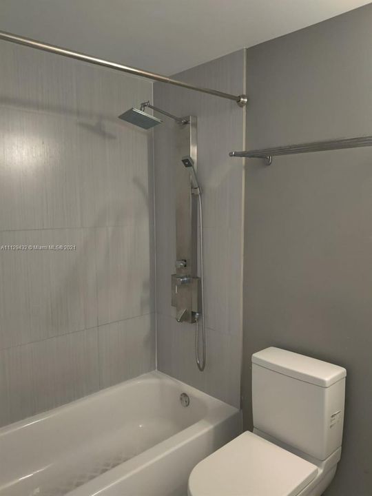 Недавно арендовано: $1,680 (1 спален, 1 ванн, 475 Квадратных фут)