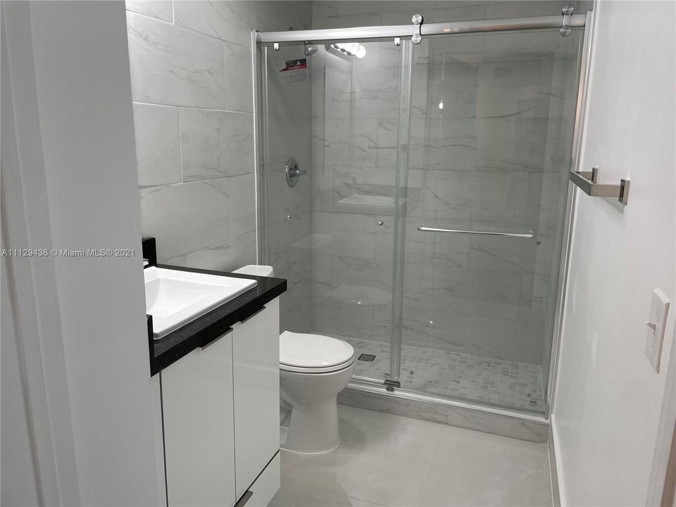 Недавно арендовано: $2,300 (2 спален, 2 ванн, 922 Квадратных фут)