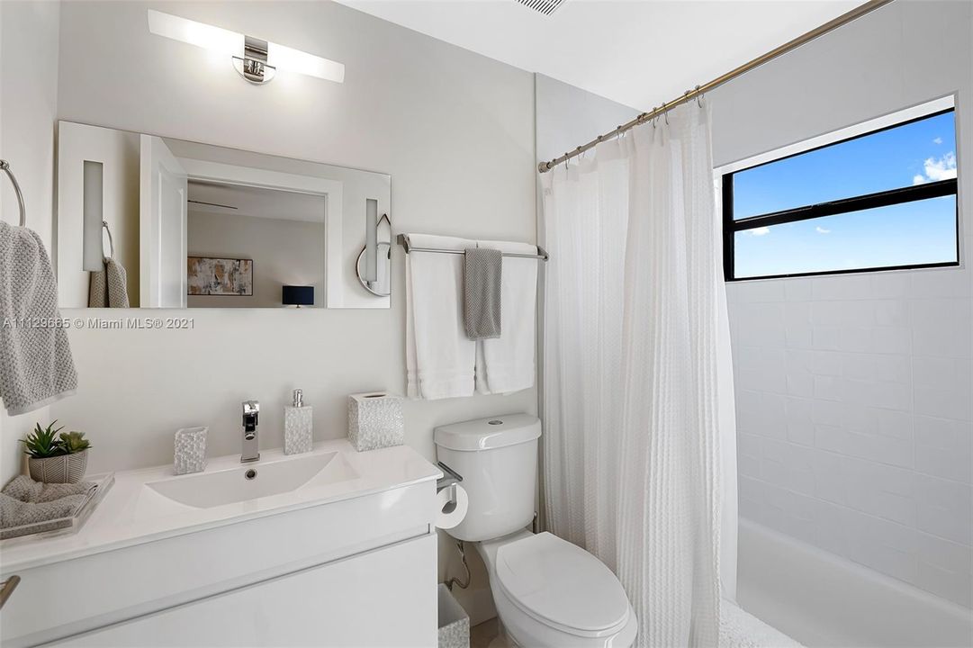 Недавно арендовано: $7,500 (4 спален, 4 ванн, 2836 Квадратных фут)