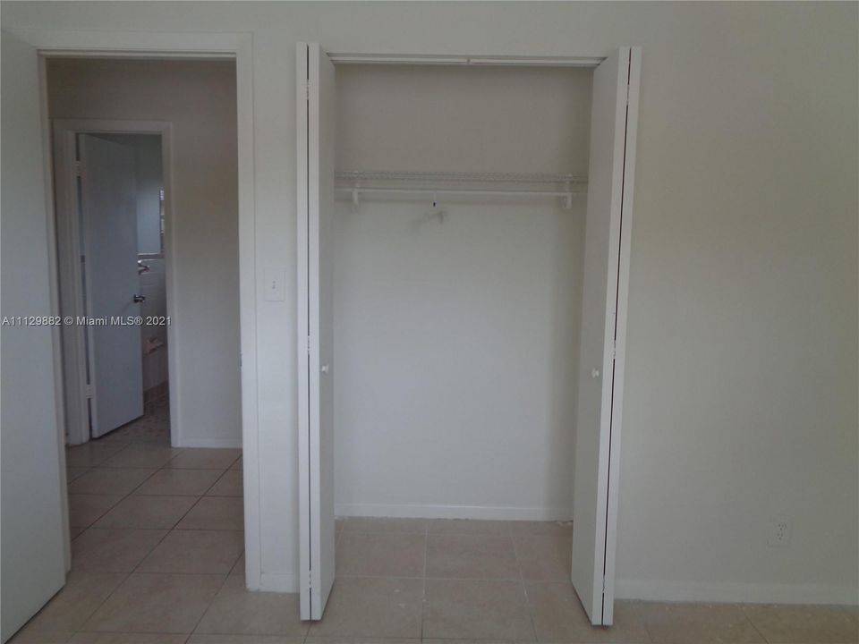 Recientemente alquilado: $1,950 (3 camas, 1 baños, 1025 Pies cuadrados)