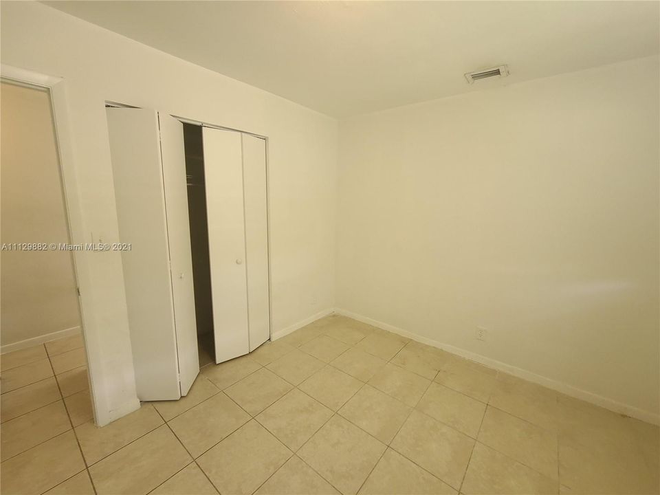 Recientemente alquilado: $1,950 (3 camas, 1 baños, 1025 Pies cuadrados)