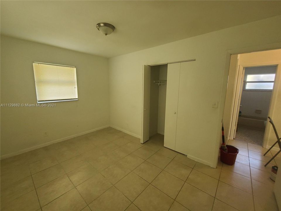 Recientemente alquilado: $1,950 (3 camas, 1 baños, 1025 Pies cuadrados)