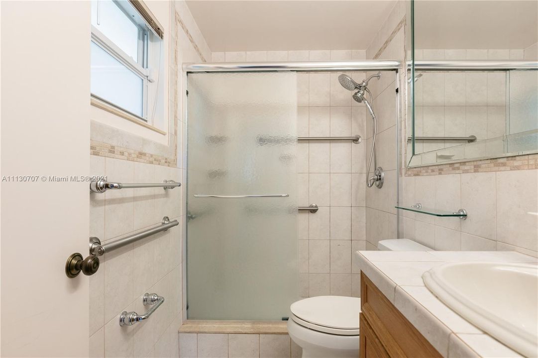 最近售出: $529,921 (3 贝兹, 2 浴室, 1549 平方英尺)