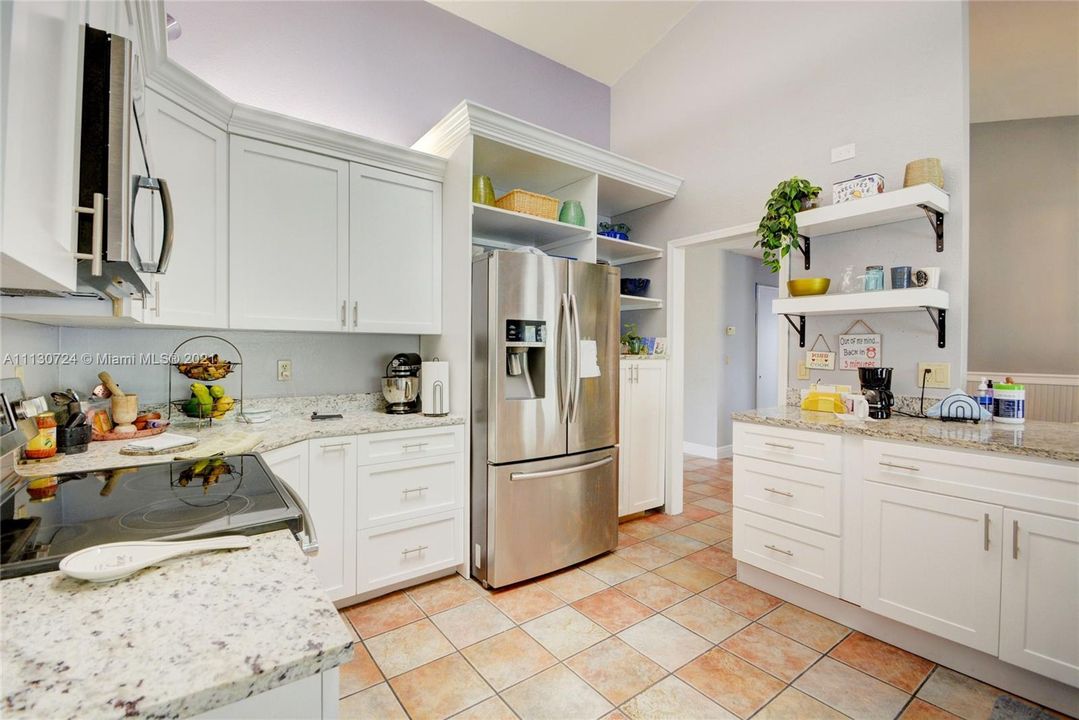 Recently Sold: $498,000 (3 beds, 2 baths, 2351 Square Feet)